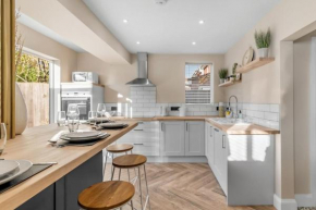 4 Bed Colman Road